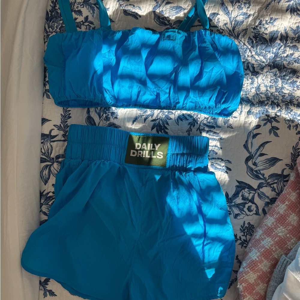 Daily Drills Tide Bubble Bra & Shorts